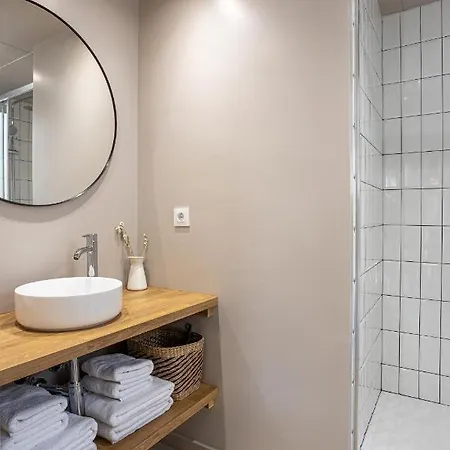 Apartament Walk To Ramblas Sun-filled&cozy *