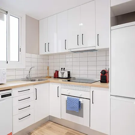 Apartmán Walk To Ramblas Sun-filled&cozy Barcelona