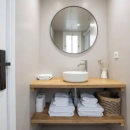 Apartmán Walk To Ramblas Sun-filled&cozy