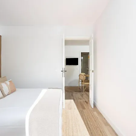 Apartmán Walk To Ramblas Sun-filled&cozy *