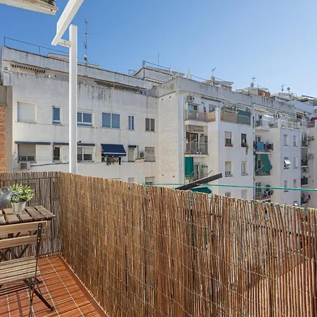 Apartment Walk To Ramblas Sun-filled&cozy